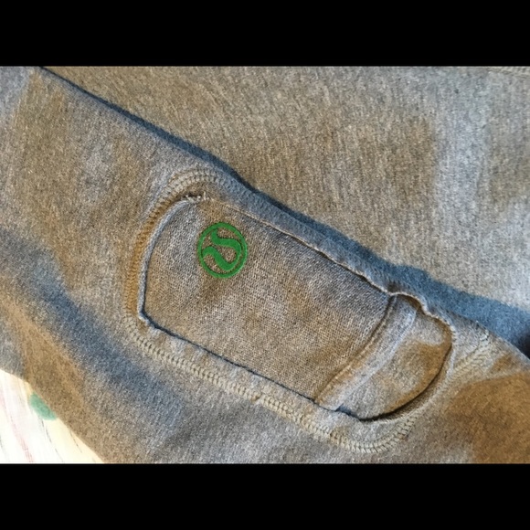 Lululemon 🍋 - Picture 4 of 4